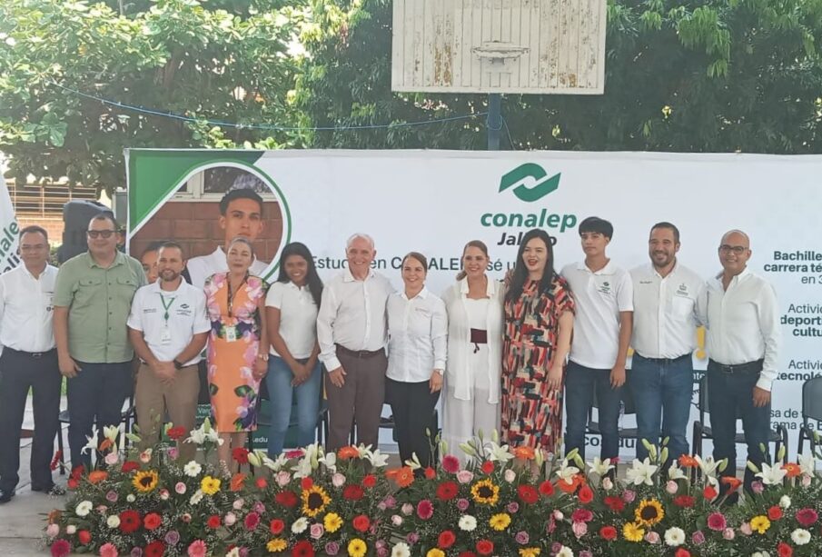 Docentes del Conalep Vallarta