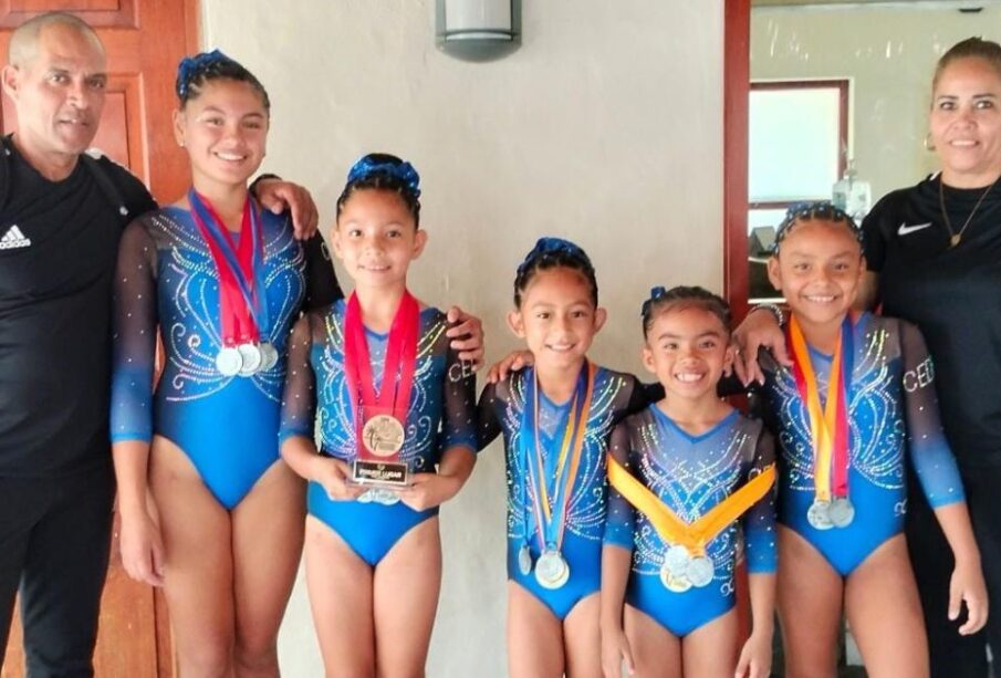 Niñas deportistas de gimnasia