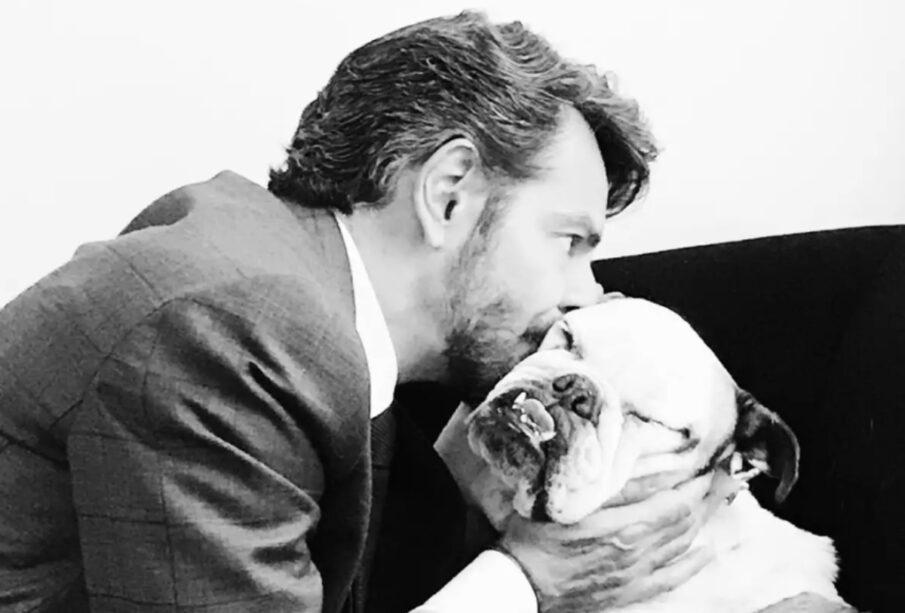 Eugenio Derbez despide a su perrita Fiona