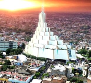 Sede de la Iglesia de la Luz del Mundo en GDL