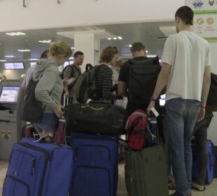 Turistas vuelan a Puerto Vallarta