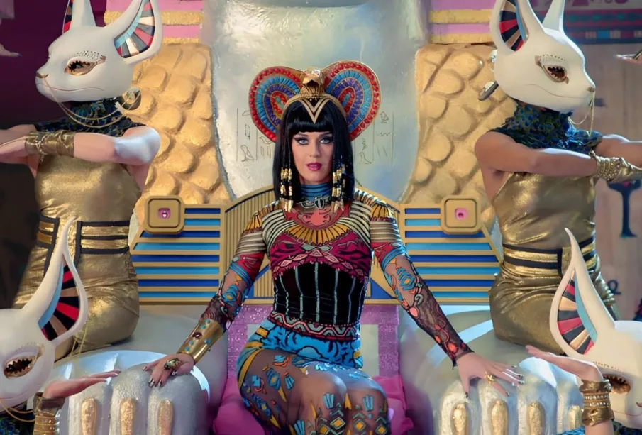 Katy Perry en video Dark Horse