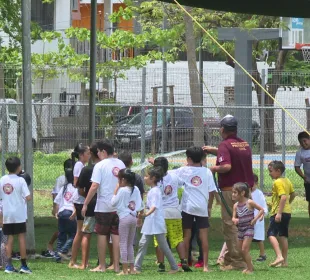 Niños en taller de Protección Civil de Bahía de Banderas.