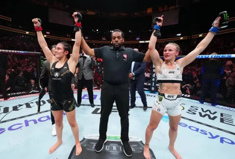 Alexa Grasso peleando empate con Schevchenk