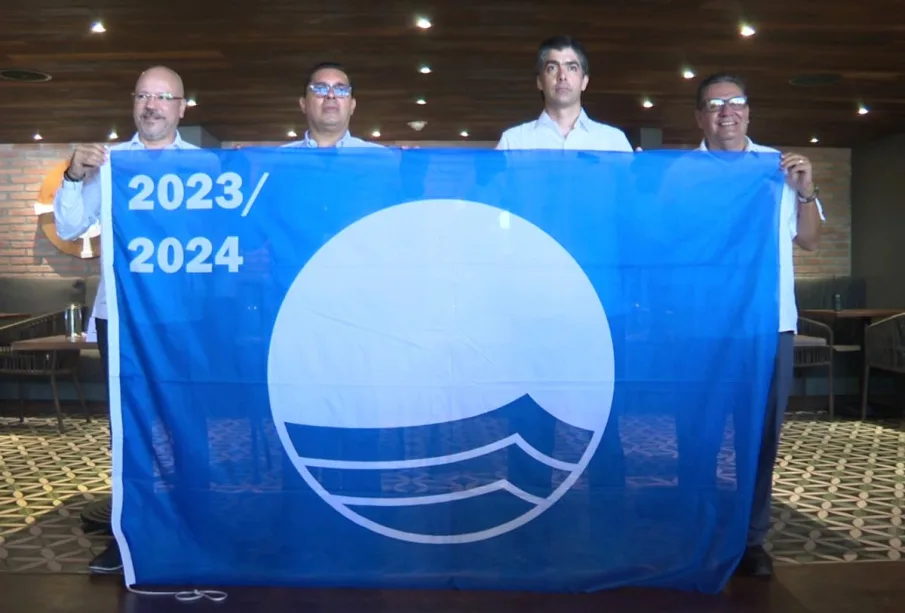 Hoteleros reciben bandera Blue Flag