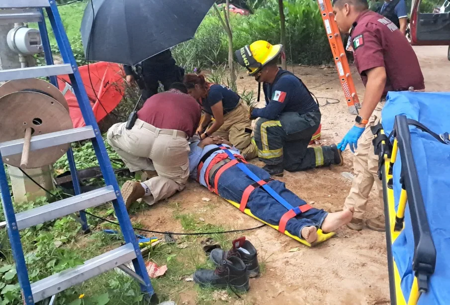 Empleado de la televisión por cable se electrocutó.