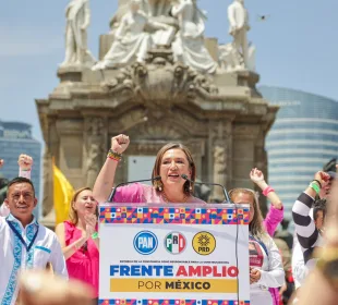 Xóchitl en discurso en el Ángel