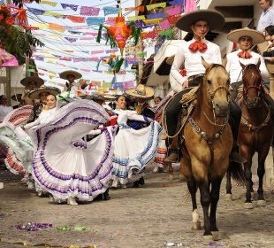 Danza folclórica