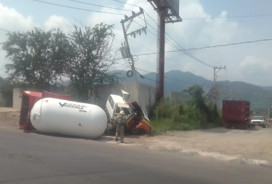 Tras el accidente, se tuvieron que evacuar 40 viviendas