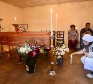 Familiares despiden a Caso Montserrat Juárez: