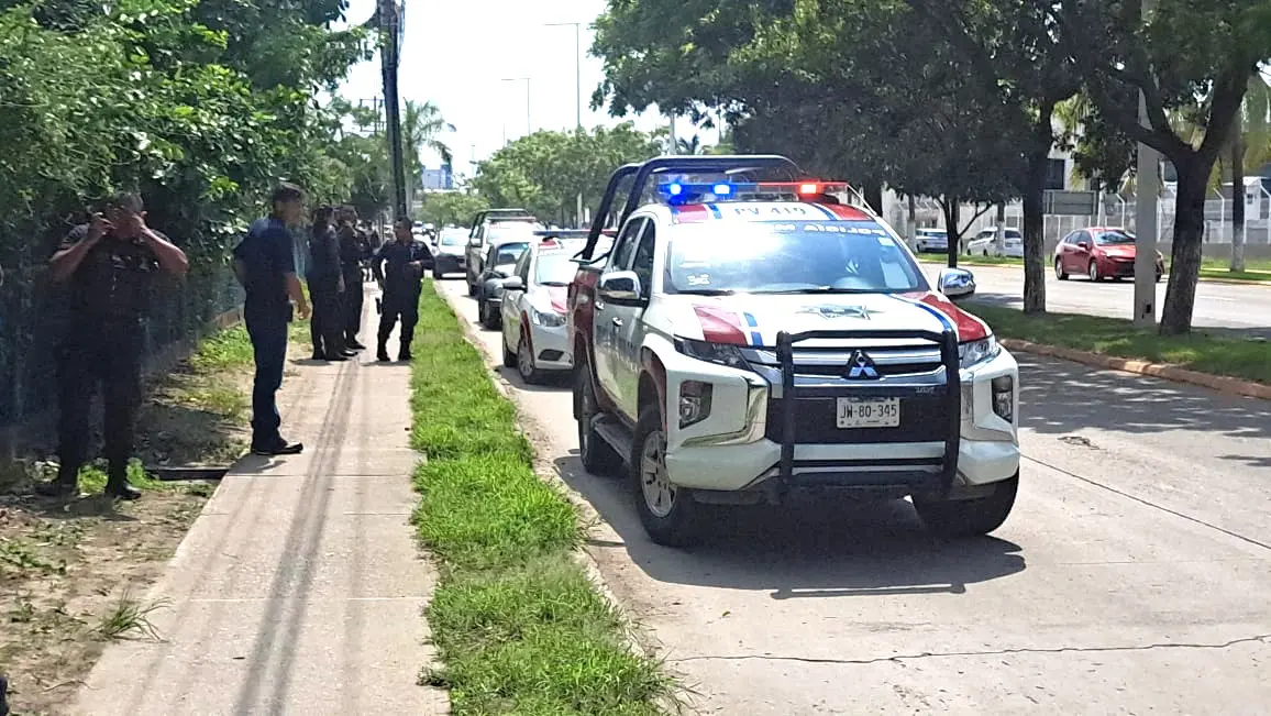 Policías de Puerto Vallarta