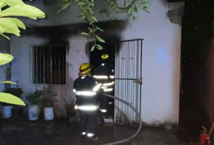 El incendio solo provocó daños materiales.