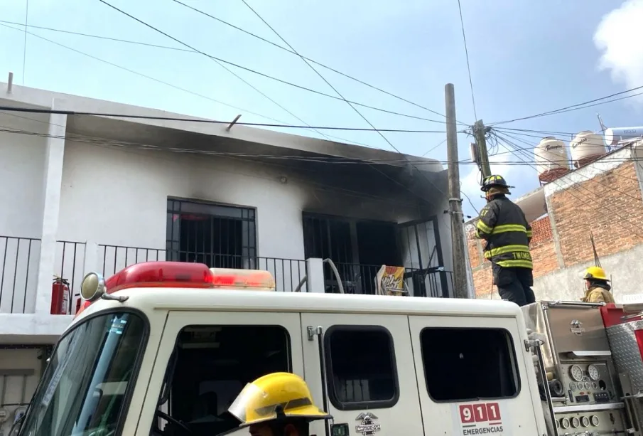 Incendio en domicilio de El Pitillal