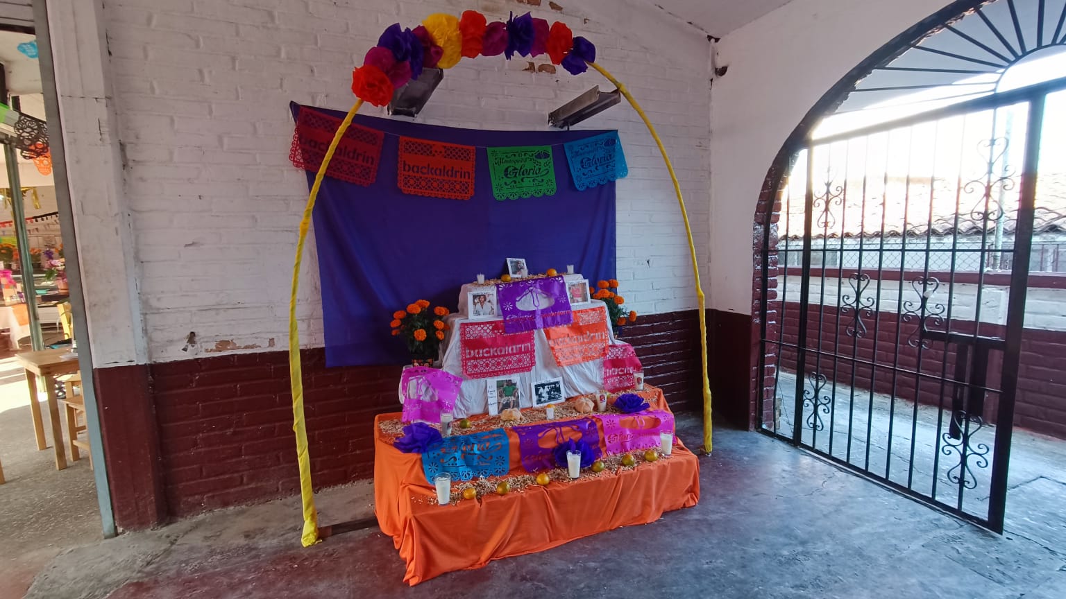 Altar de día de muertos