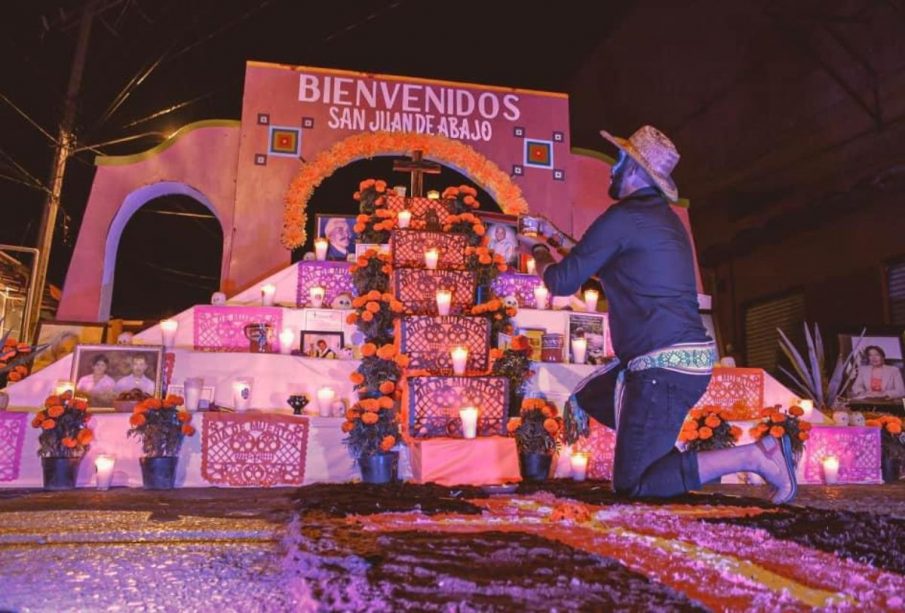 Entrada a San Juan de Bajo el Día de Muertos