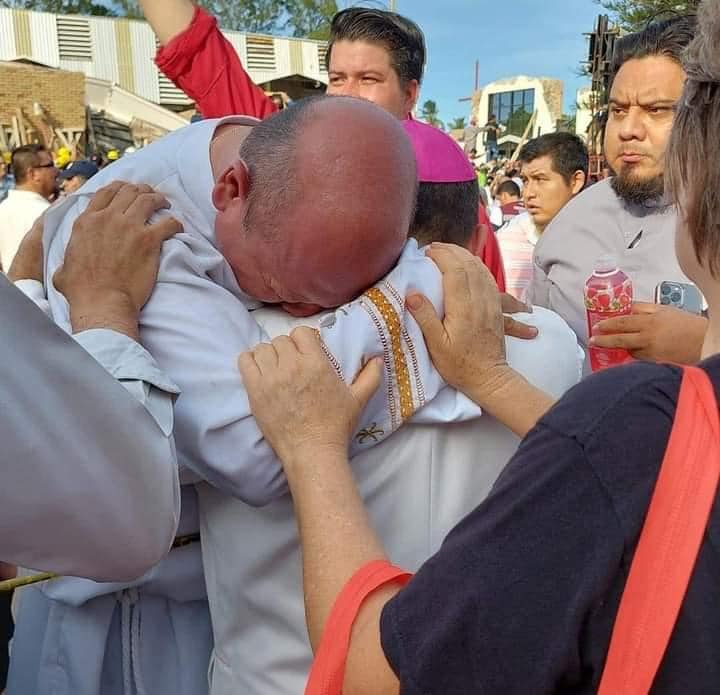 Hasta las 21 horas de este domingo se reportaban nueve personas fallecidas