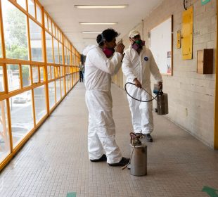 En plaza comercial de Talenpantal se intoxicaron cincuenta personas