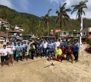 Primer Torneo de Pesca en Kayak en Boca de Tomatlán