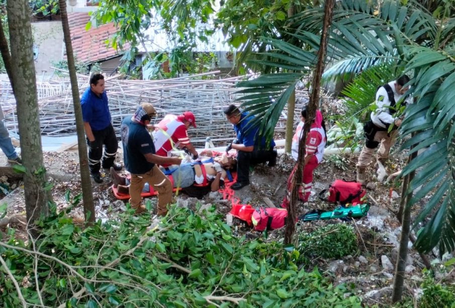 Paramédicos lograron el rescate de la persona