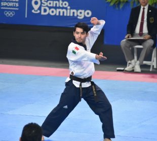 William Arroyo gana oro para México