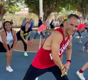 Efrén Muñoz, maestro de baile