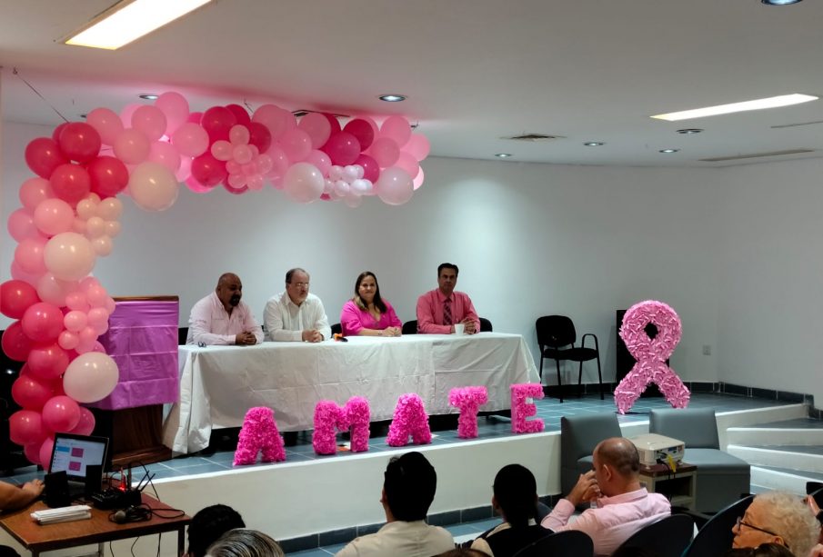 Conferencia sobre el cáncer de mama