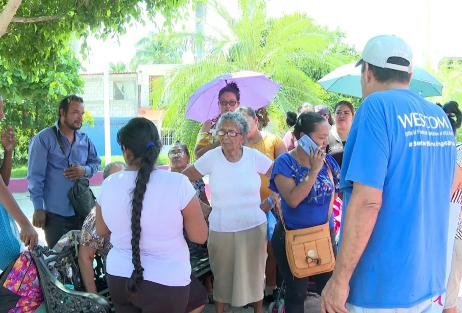 Vecinos inconformes con Oromapas en Bucerías