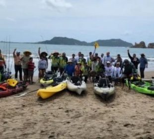 Se realizaría en Boca de Tomatlán el primer torneo de pesca en kayak