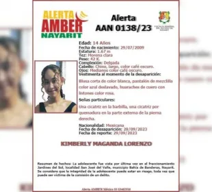 Cédula de identificación de joven desaparecida