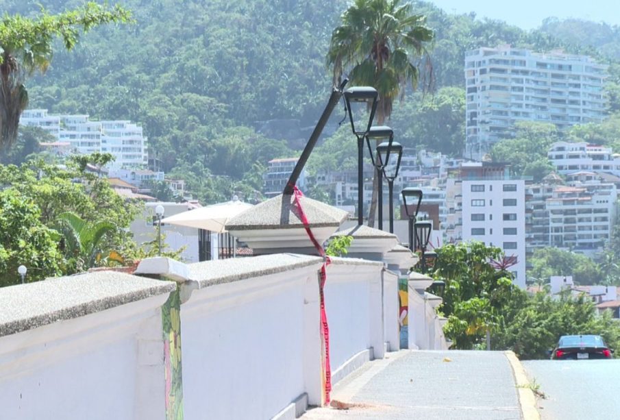 Luminarias del puente del Cuale