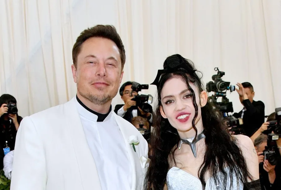 Elon Musk y Grimes