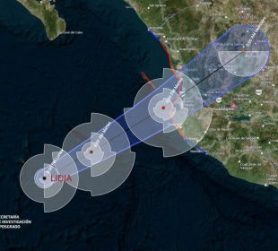 El fenómeno climático continúa su desplazamiento a tierra.