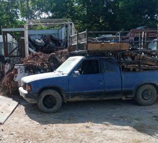 captruran a sujeto, ya tenía cargada su camioneta con mercancía presuntamente robada