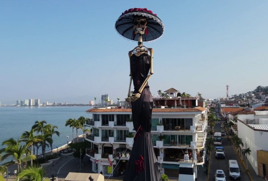 Catrina gigante en Puerto Vallarta