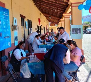 Feria de la Salud en el Tuito