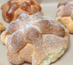 Las tradiciones reviven con el delicioso pan de muerto