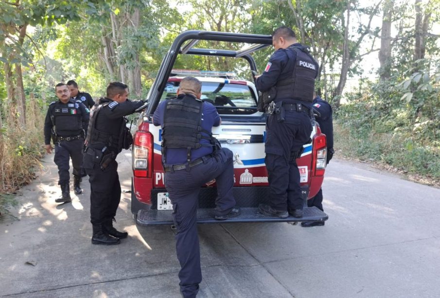 Policías municipales en Las Juntas