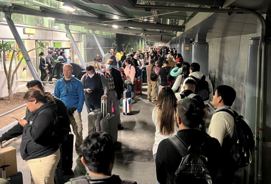 Pasajeros del Aeropuerto de Guadalajara.