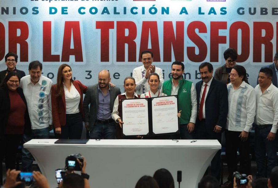 Firma de alianza política con Morena