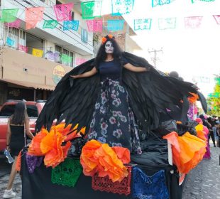 Catrina en el Desfile de Día de Muertos en Puerto Vallarta