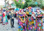 Catrinas en desfile de Muertos en Puerto Vallarta