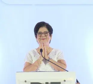 María de Jesús López, presidenta del DIF Municipal