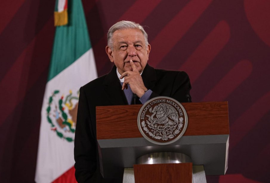 AMLO.