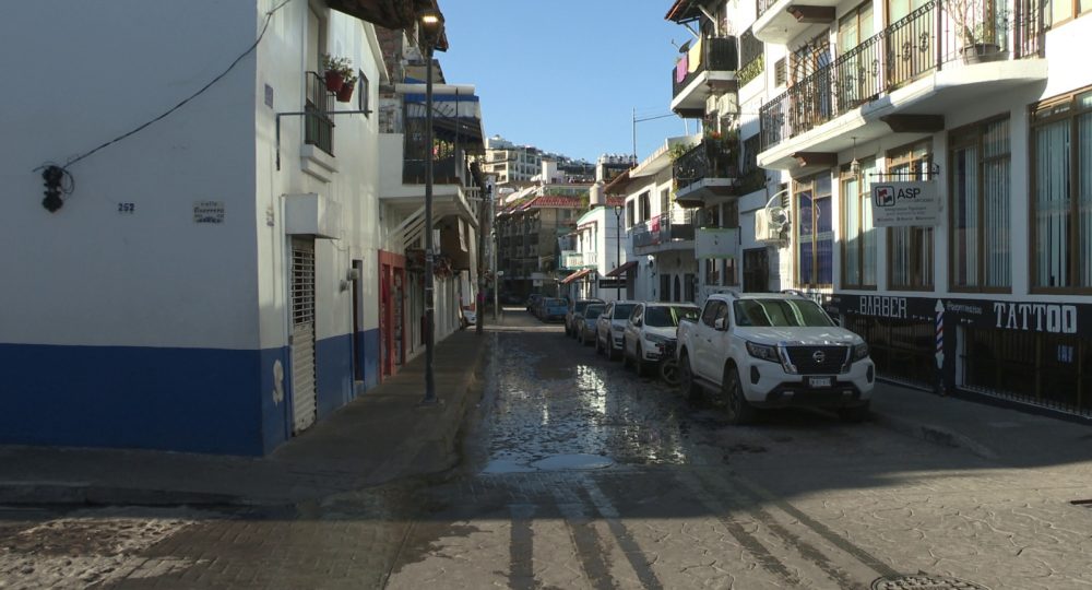 Aguas negras en Centro de Puerto Vallarta