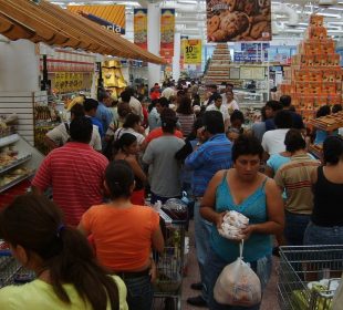 Las compras de pánico son muy normalmente durante la época navideña