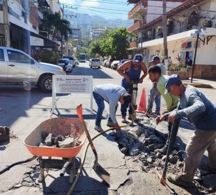 Se requiere entre 20 y 25 millones de pesos para bacheo