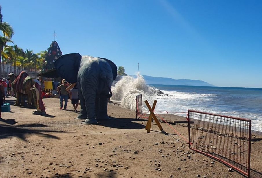 Oleaje fuerte en malecón