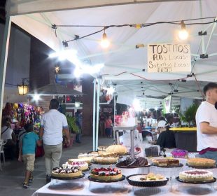 Puestos en calles de Puerto Vallarta