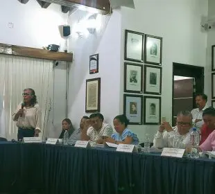 Ciudadano vs regidor, pleito en el sesión de Ayuntamiento