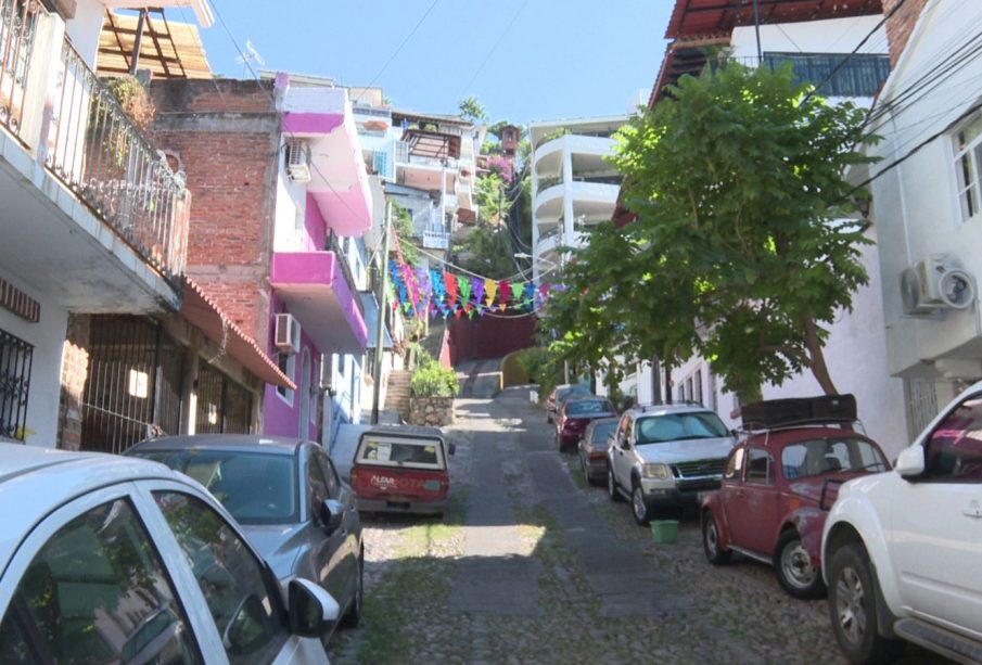 Constantemente cortan el servicio de agua potable en la colonia El Cerro